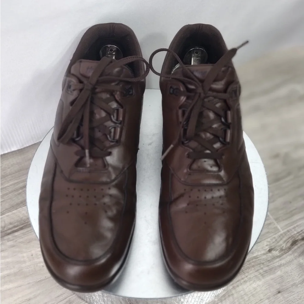SAS Men's Brown Leather Shoes size 13 pre owned good condition